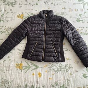 Women's Black light Quilted Jacket